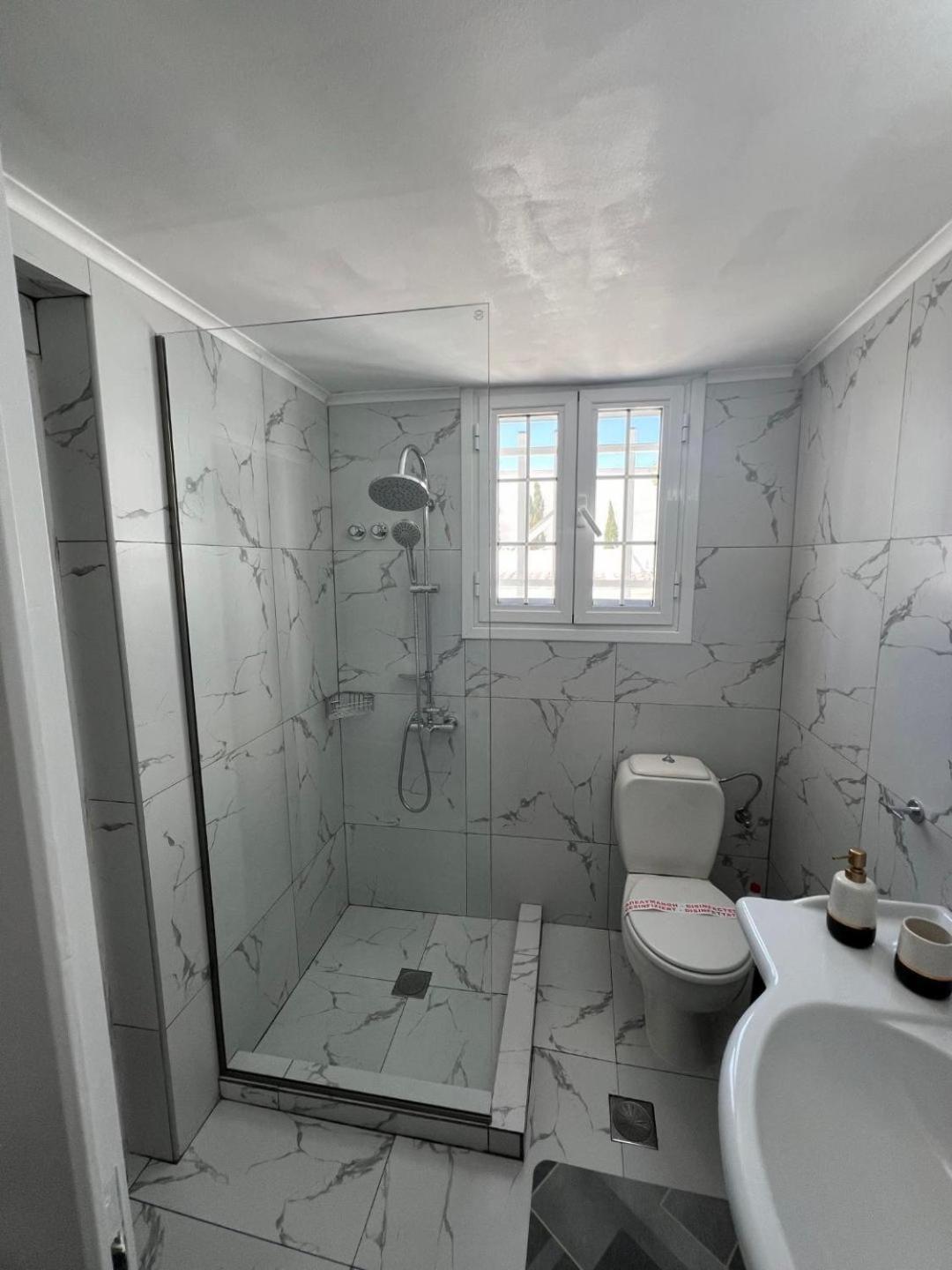 Jet, Luxury Appartment 20M From The Beach Kini Extérieur photo